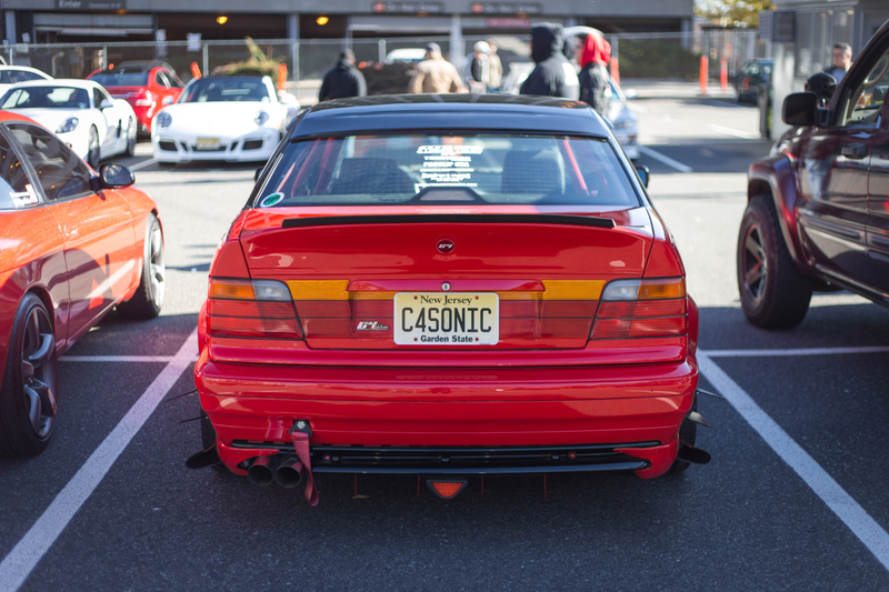 Illustration for article titled Here Is Your Gigantic Jalopnik Hurricane Relief Car Show Photo Gallery